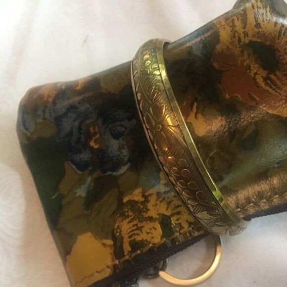 Gold Plated Bangle Bracelet - Picture 5 of 6